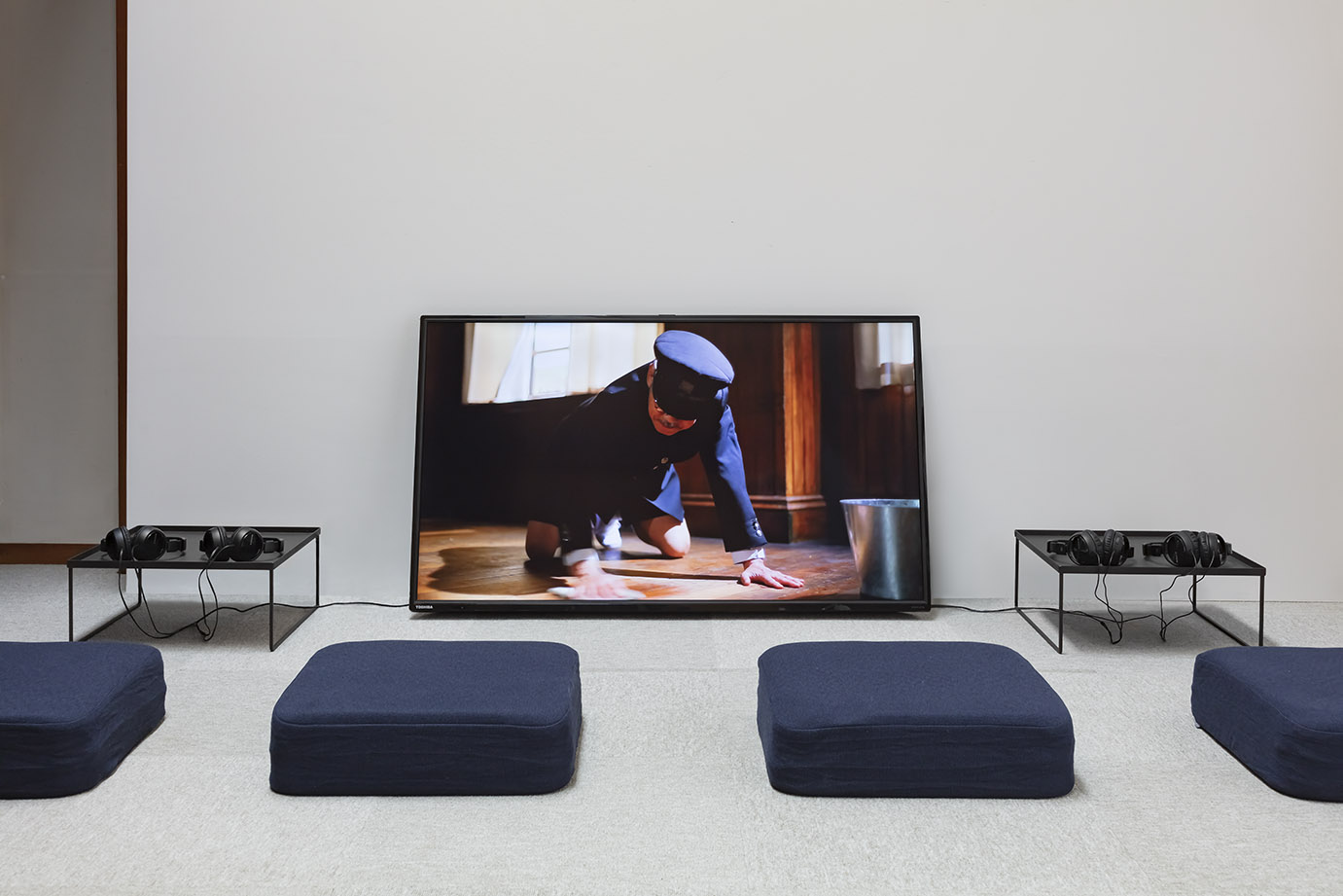 Katzir Ram : ラム・カツィール　怖い絵 Katzir Ram : ラム・カツィール 怖い絵 この絵の裏話知ってる